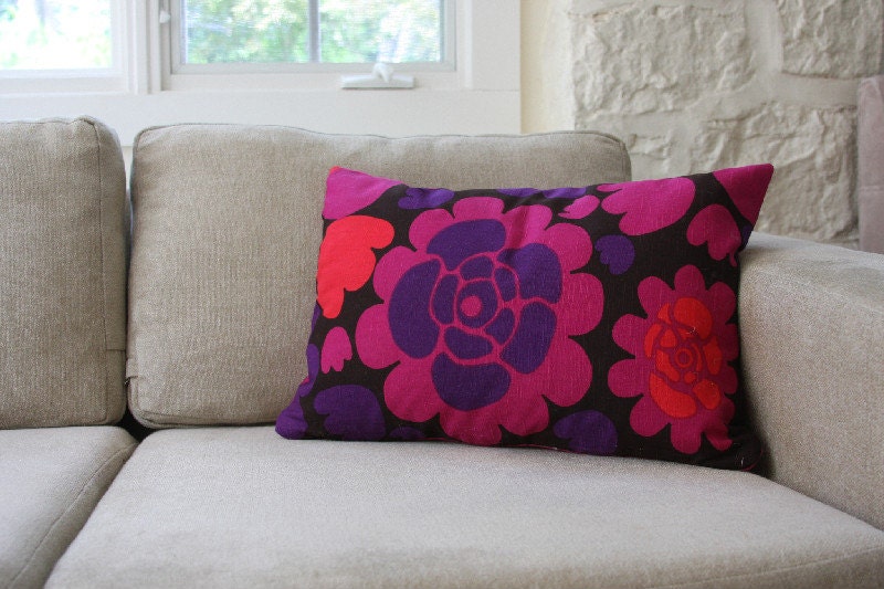 Mod Pillows Stylized Flower Print - Pink, Purple, Red