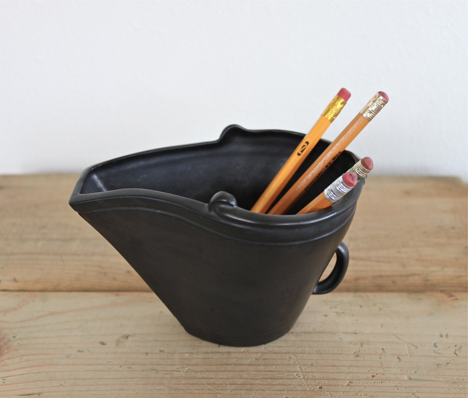 Vintage Black Coal Scuttle Ceramic Bucket
