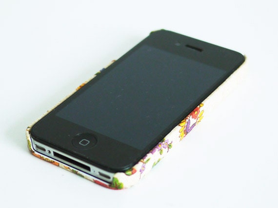 Vintage needle work print iPhone 4 case /  Flowers iPhone 4s case / flower iphone case / Decoupage iphone case