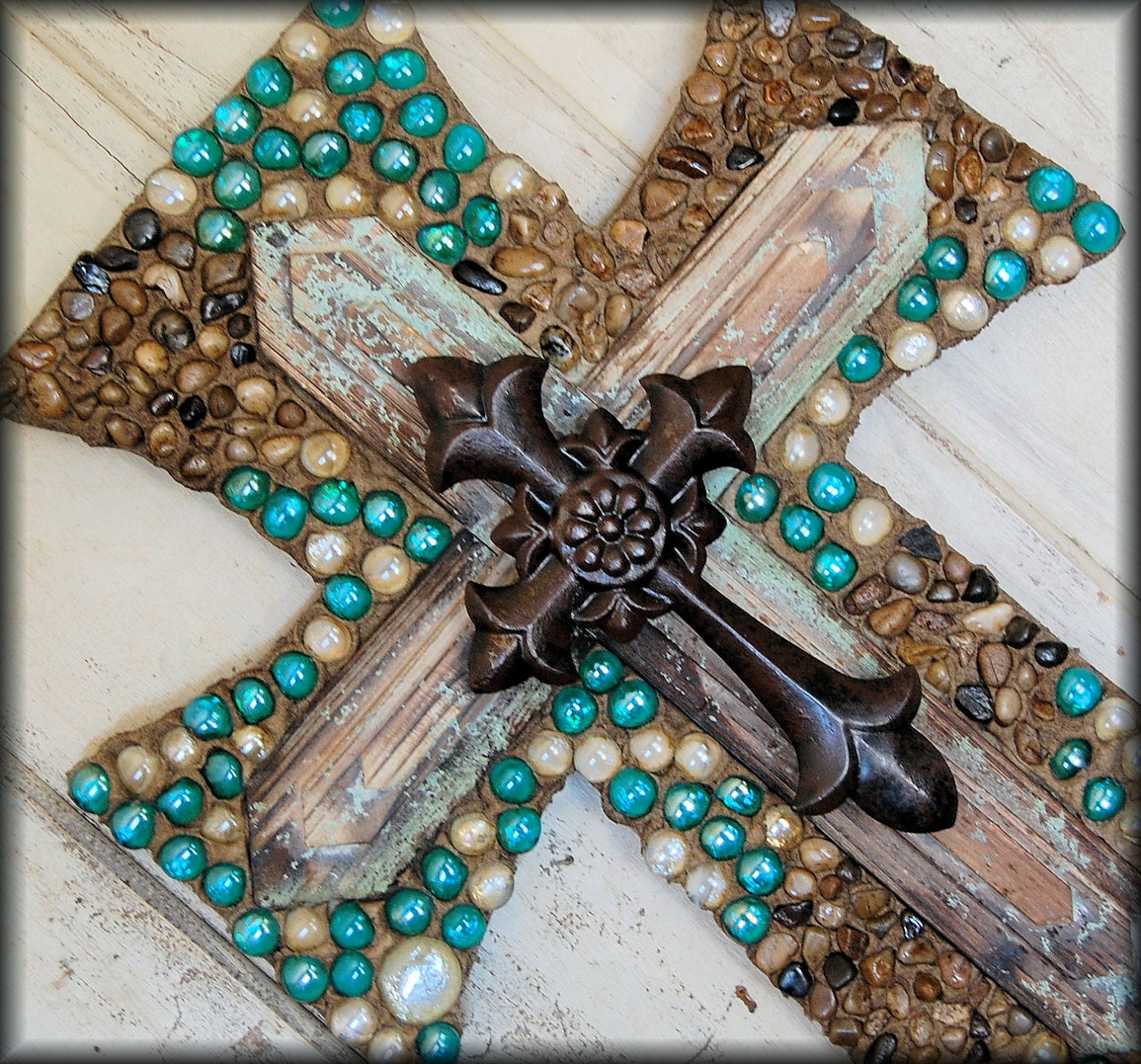 Wall cross