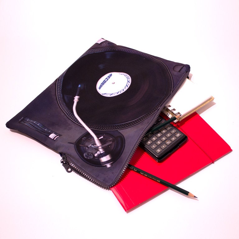 FREE SHIPPING Worldwide Medium Zipper Pouch "PP Turntable" for Macbook Pro 13 and Macbook Air"