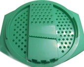 Vintage Tupperware Cheese Grater in Sea Green