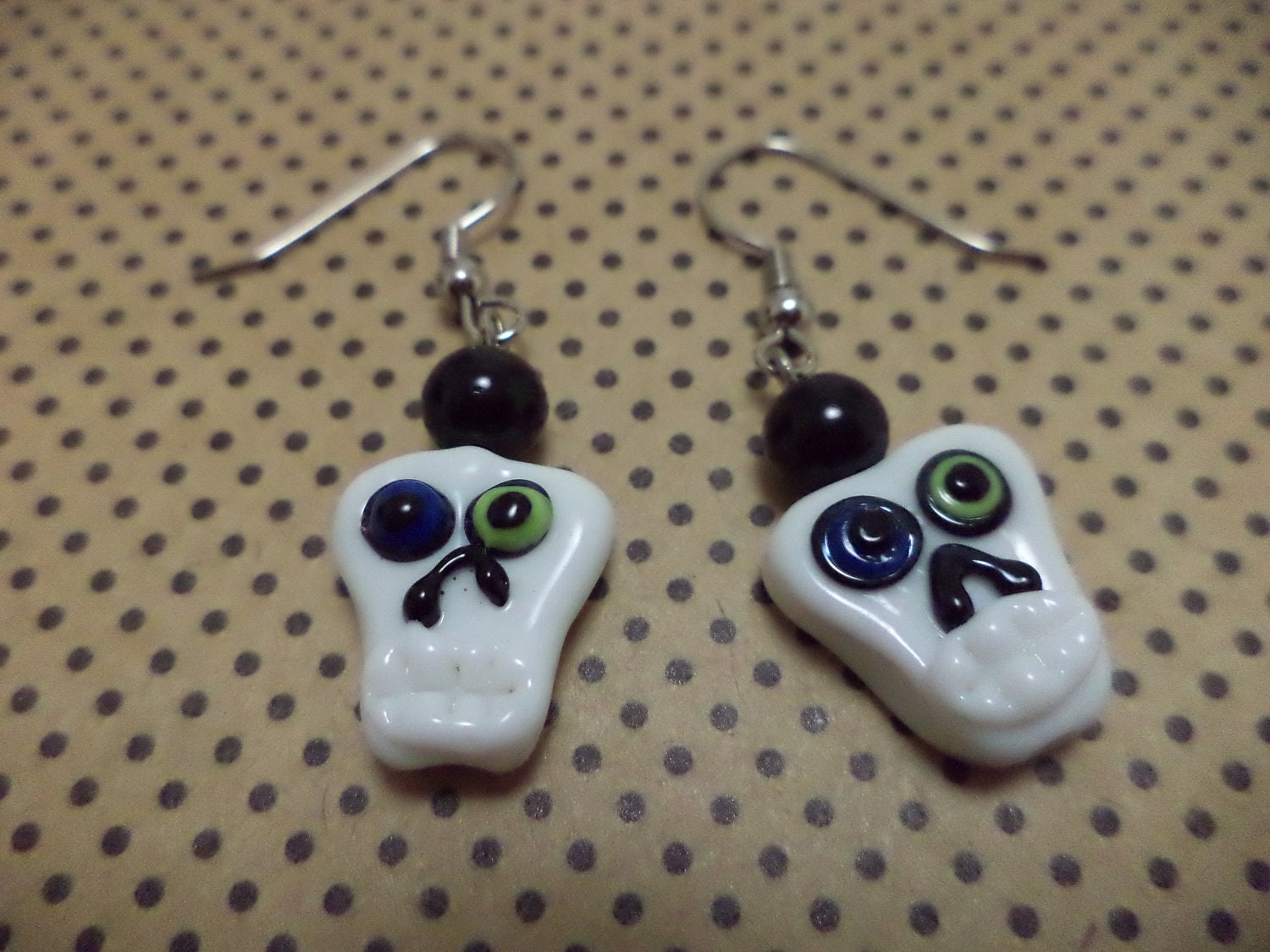 Psychobilly, Rockabilly, Pin Up Girl, Kitsch, Sugar Skull, Day of the Dead, Lampwork, Dangle, Earrings