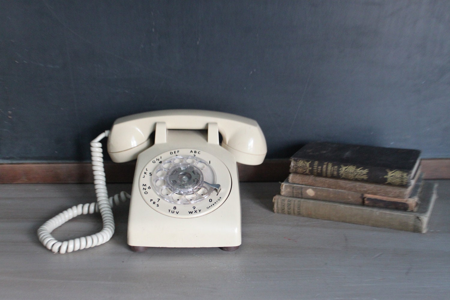 Vintage Retro Beige ITT Rotary Telephone