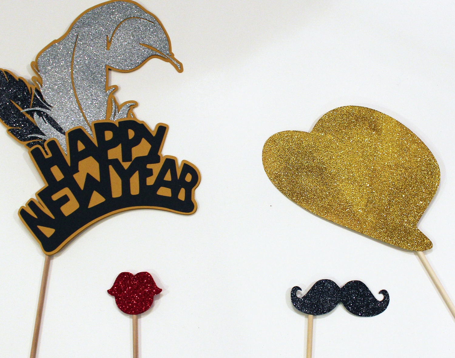 Best Holiday Photo Props - Perfect Glitter New Years Photo Booth Accessories