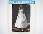 Vintage 70s Sewing Pattern - Wedding Dress with Unusual Triangle Shaping at Bodice - Vogue Couturier Design 2629 by Sybil Connolly, Bust 34