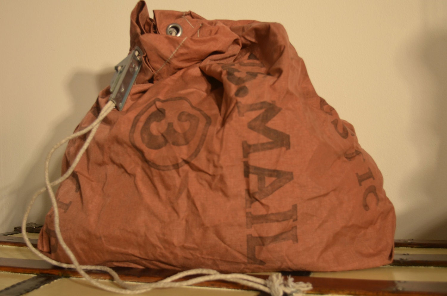 mail carrier bag