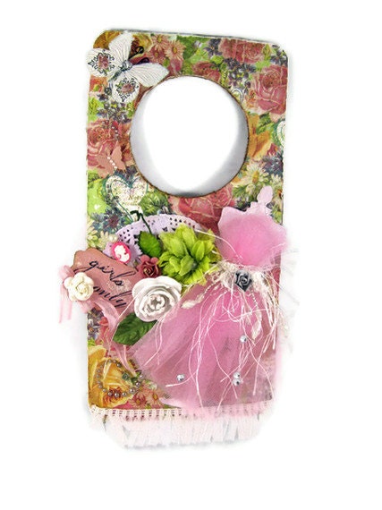 Doorknob Hanger Girls Only  Prima Papermaking