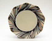 Nonagonal Porcelain Plate with Pinwheel Pattern