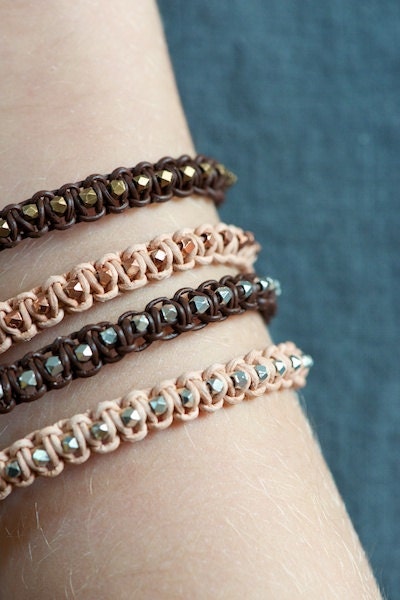 Leather bracelet geometrical beads