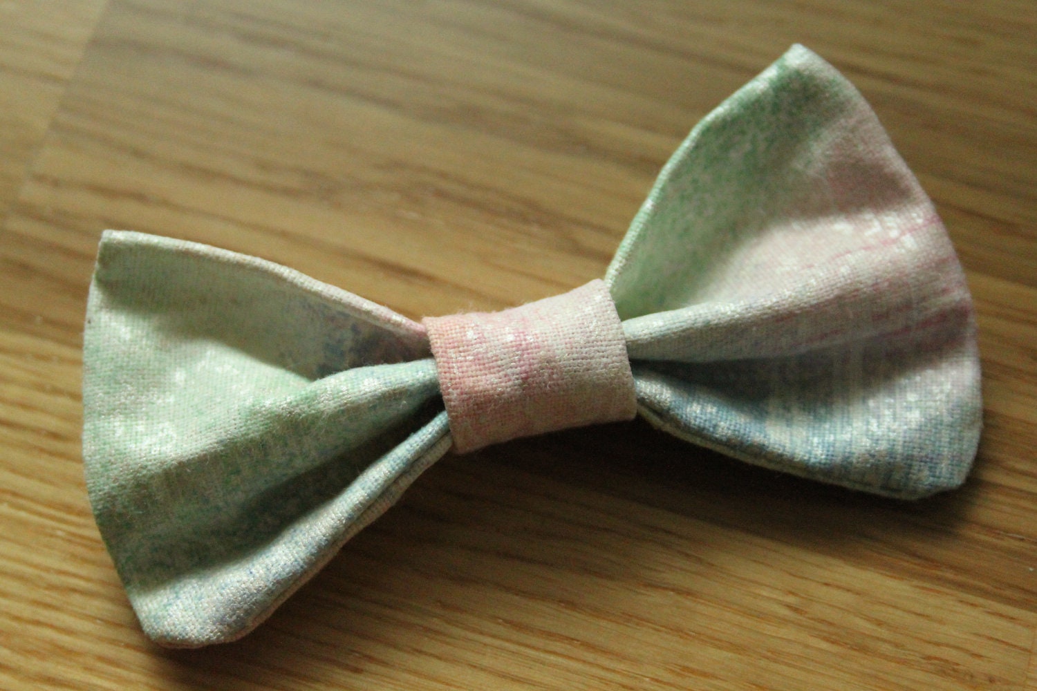 Mom's Kitchen Wallpaper Cat Bow Tie