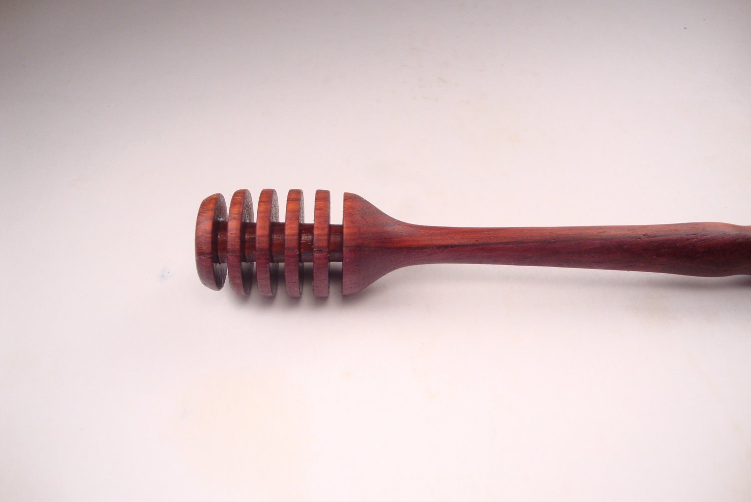 Wood honey dipper, two toned, combination Paduak and Purple Heart woods