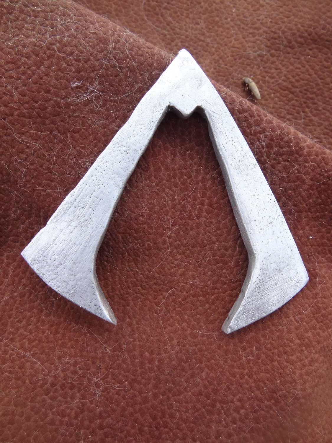 Conner Gauntlet Crest