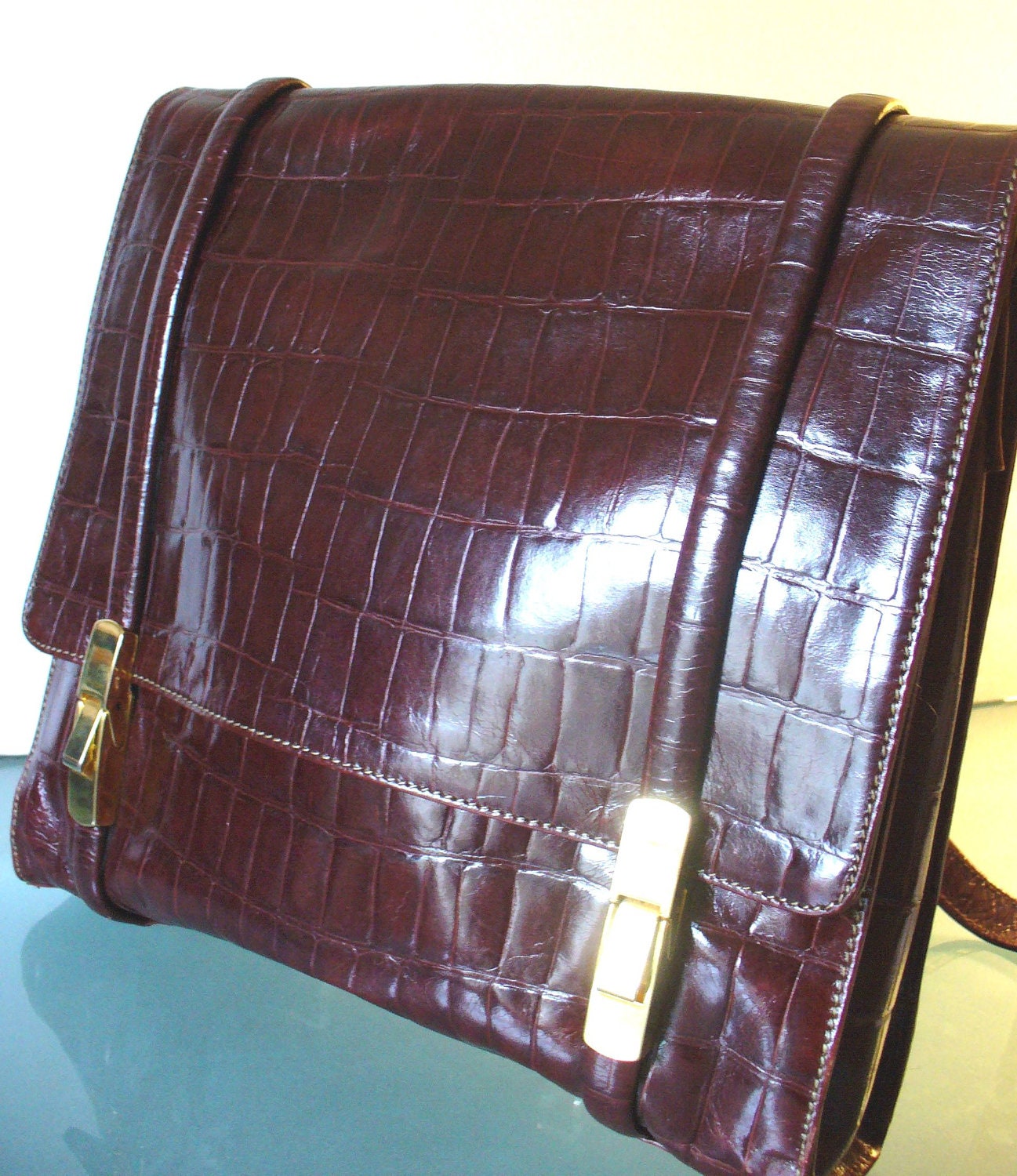 Francesco Biasia Faux Alligator Leather Messenger Bag Made in Italy