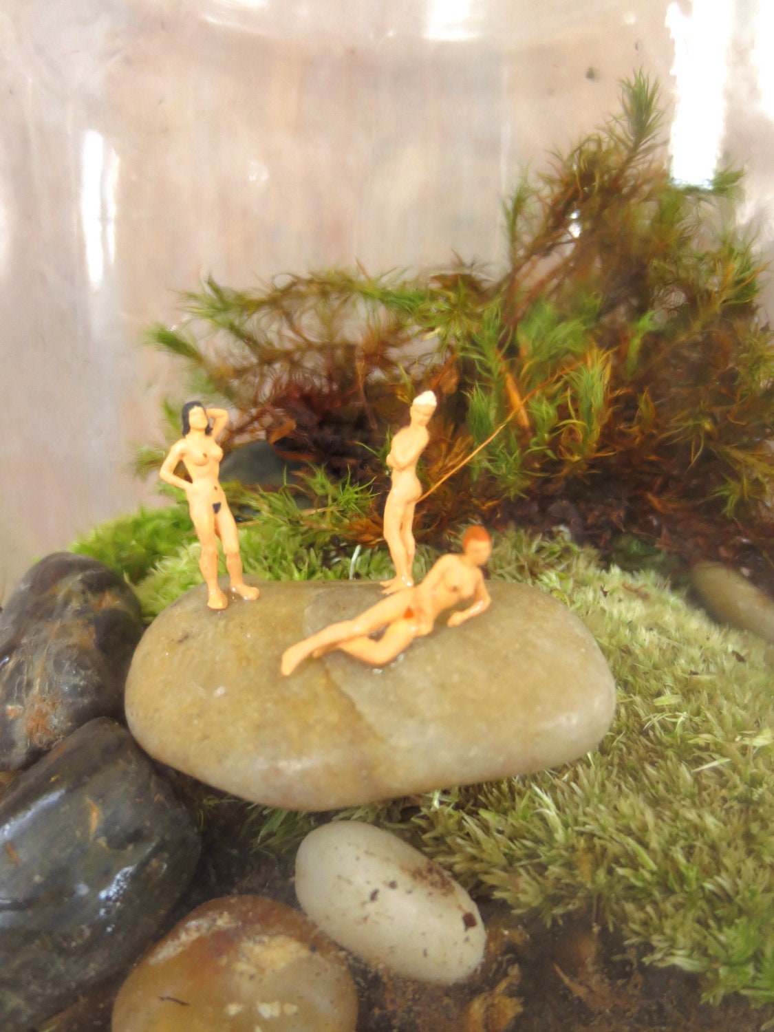 A Blond, A Brunette and a Redhead...MATURE CONTENT Terrarium People Funny Miniature Scene Tiny Naked Women Sexy Terrarium Accessory Fun Gift