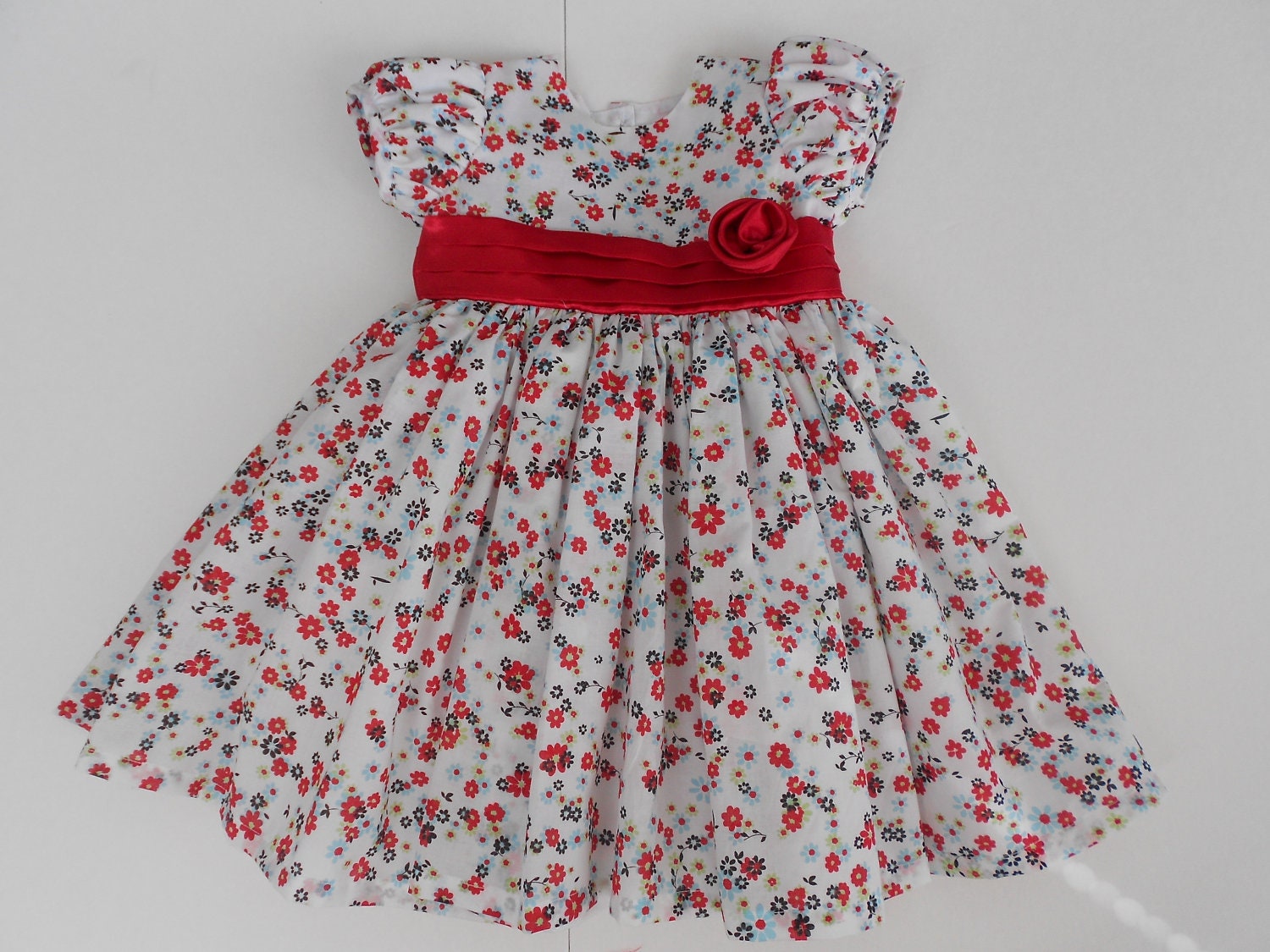 Red Rose  (Size 4)