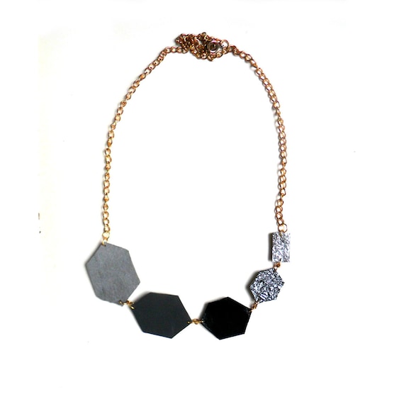 Monochrome leather necklace in grey, black and silver diamond shapes