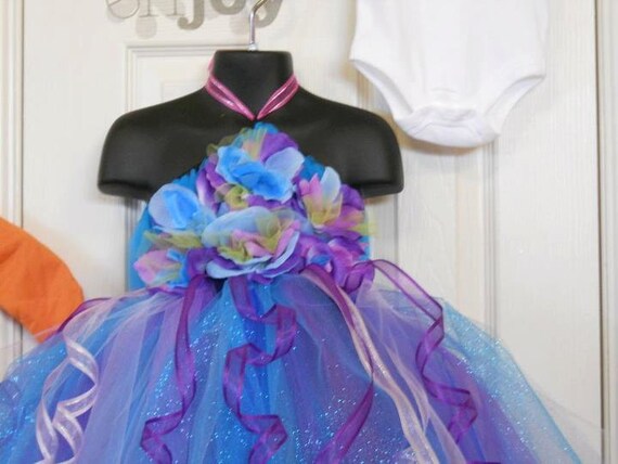 Disney inspired princess dress 24 hour SALE.. Little Mermaid, Snow White, Sleeping Beauty, Cinderella, Belle, Tania, Tangled, Jasmine tutu
