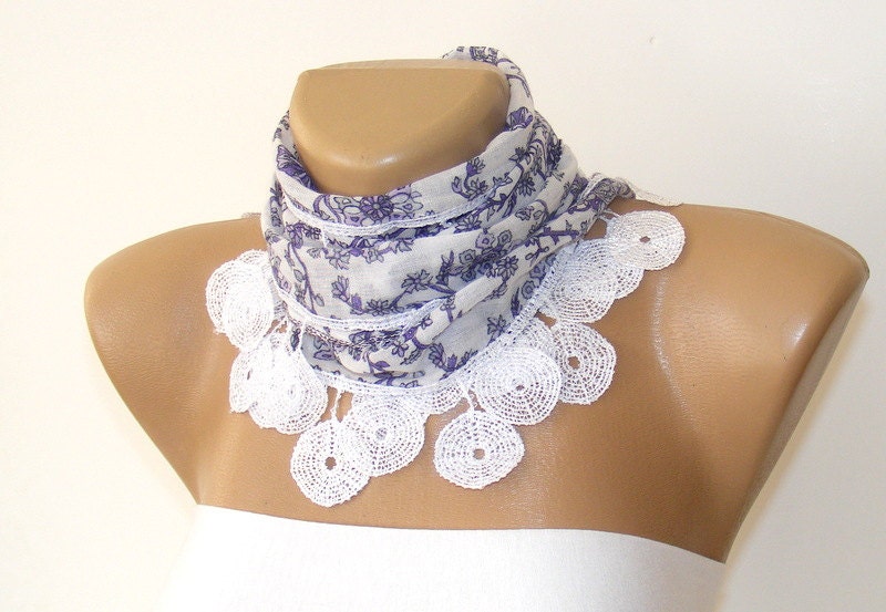 New Traditional YEMENI Turkish Lace Scarf, women ,wedding, bridal, authentic, romantic, elegant, fashion, neckwarmer cowl purple, for her