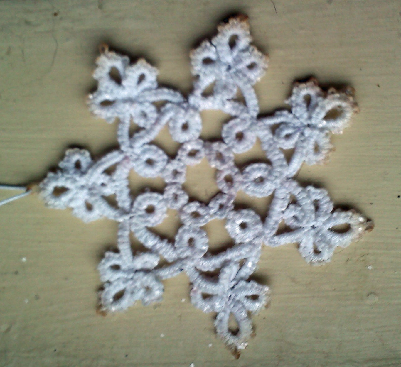 Snowflake II Tatted