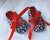 Baby Shoes - Shoe - Baby Girl Shoes - Soft soled shoes - Baby Gift - Newborn Shoes - Toddlers Shoes