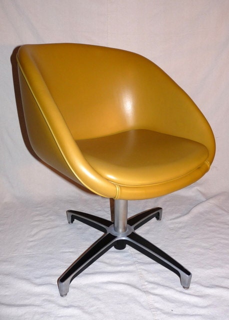 Chromcraft leather swivel side chair