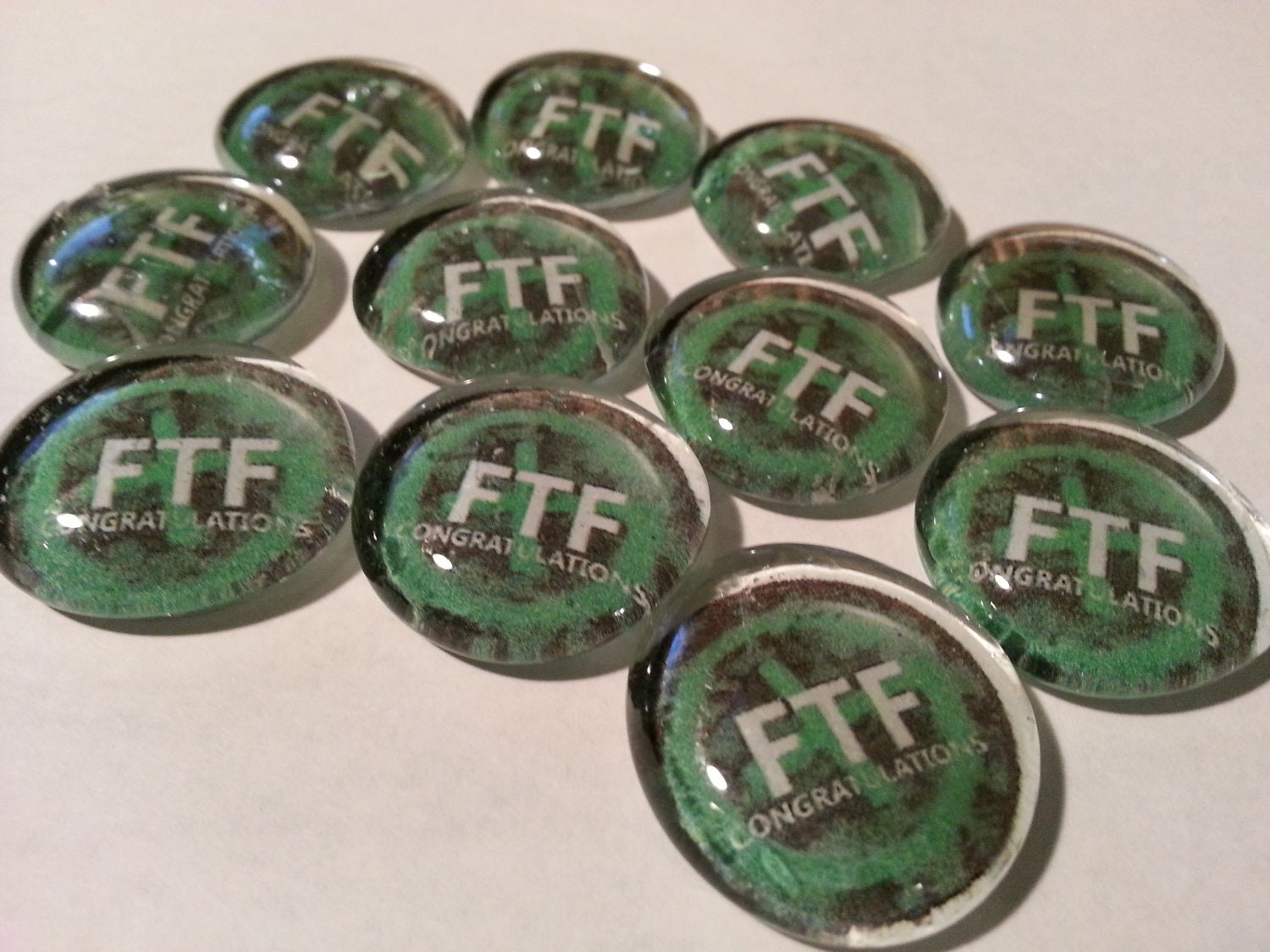 FTF First To Find glass stone SWAG x10pcs