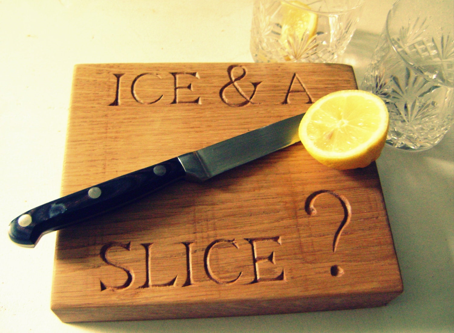 Small Hand carved oak chopping/ cutting board 'Ice & A slice' - SarahGossWoodcarving