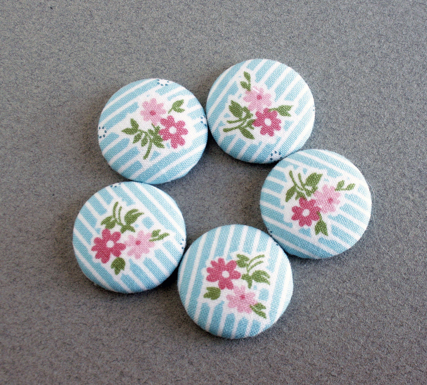 shabby chic fabric covered buttons in stripes by tuxedocatbuttons shabby chic fabric covered buttons in stripes by tuxedocatbuttons