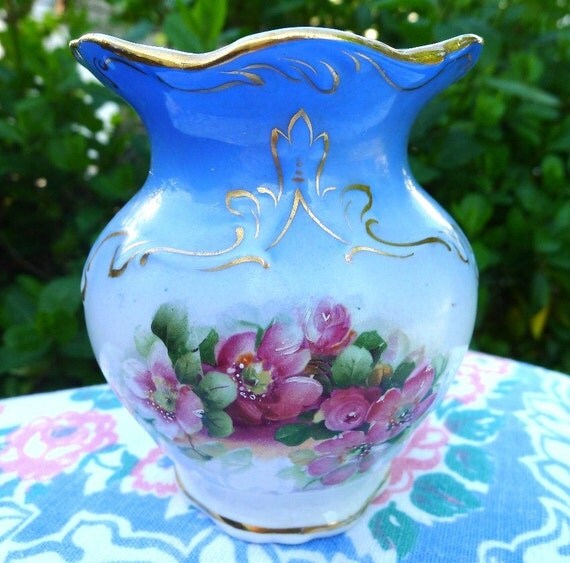 Vintage Blue Vase Cottage Chic Pink Flowers Mellor & Co. Etruria Works Cook Pottery American Pottery - SALE Was 23.00 Now 18.00 Today Only