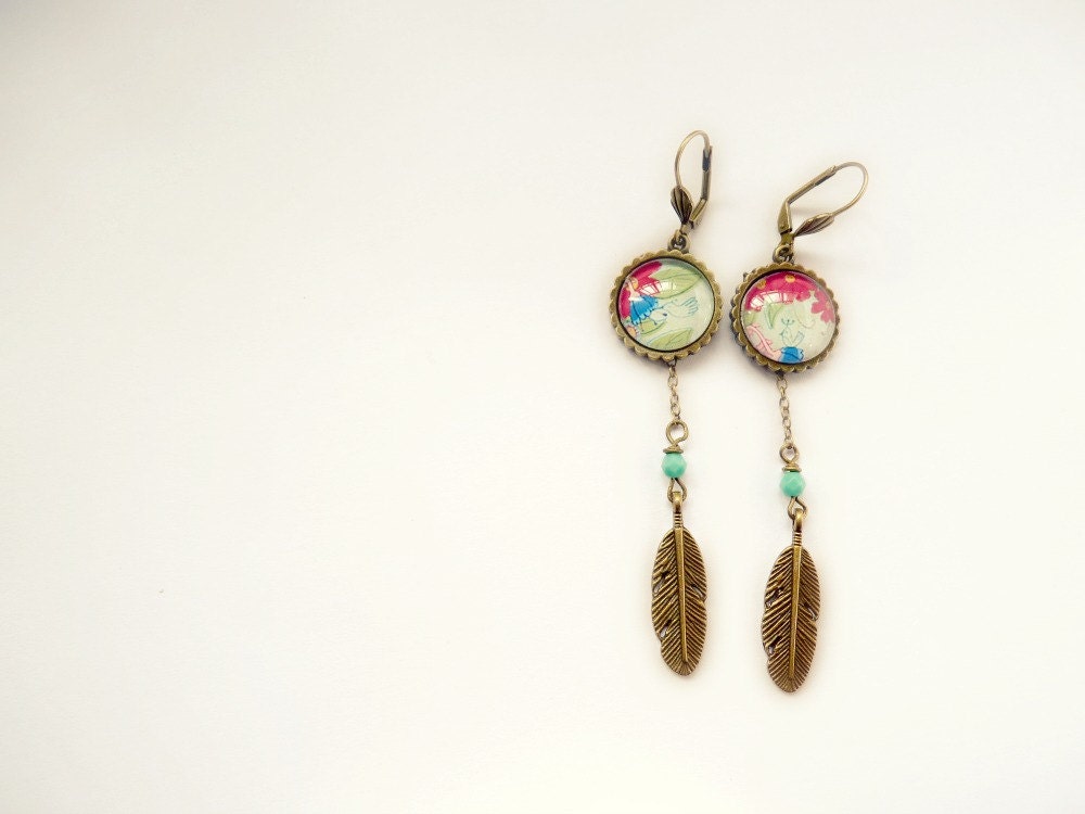 Tribal Feather Earring - fashion Jewelry - Bird lover illustration flower spring green red mint natural harvest