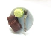 Brownie and Vanilla Ice Cream Ring
