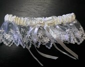 Wedding Garter, Lace Garter, Bridal Garter, Lace Garter: Love Charm Garter