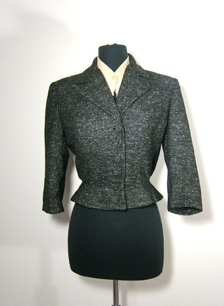 Vintage 1940s 1950s tweed flecked Blazer cropped fitted jacket with peplum.  By Lou Schneider Hootlass Bonnie.  Bust 38