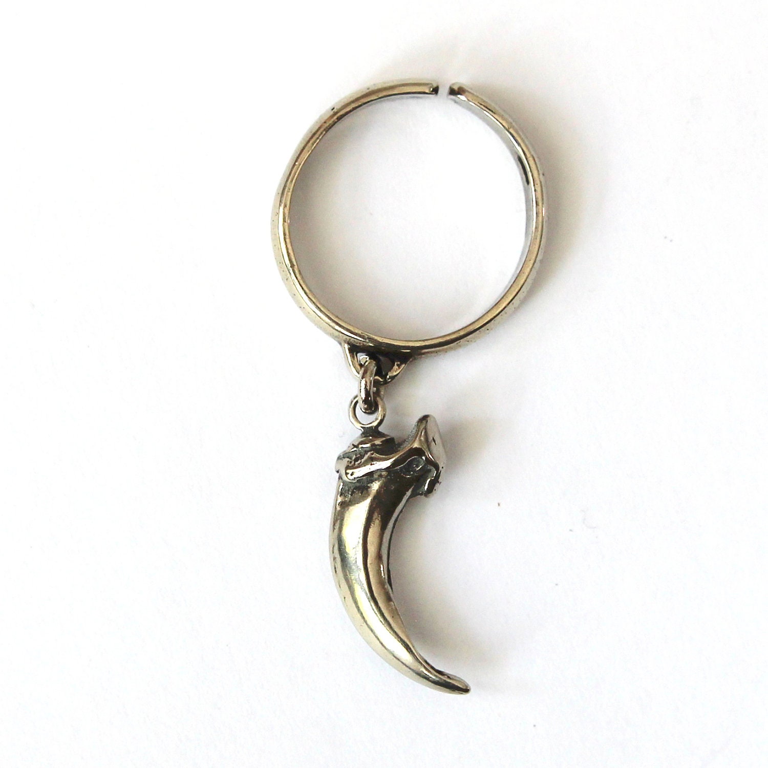 Silver Fox Claw Charm Ring in White Bronze