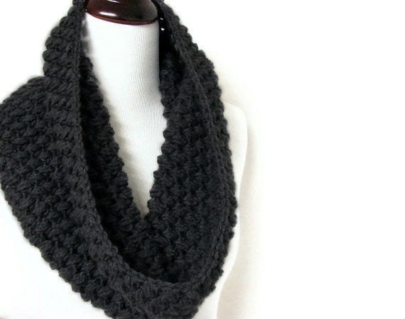 Chunky Cowl Infinity Scarf Crochet Neckwarmer Black - MADE TO ORDER, Accessory Winter Gift