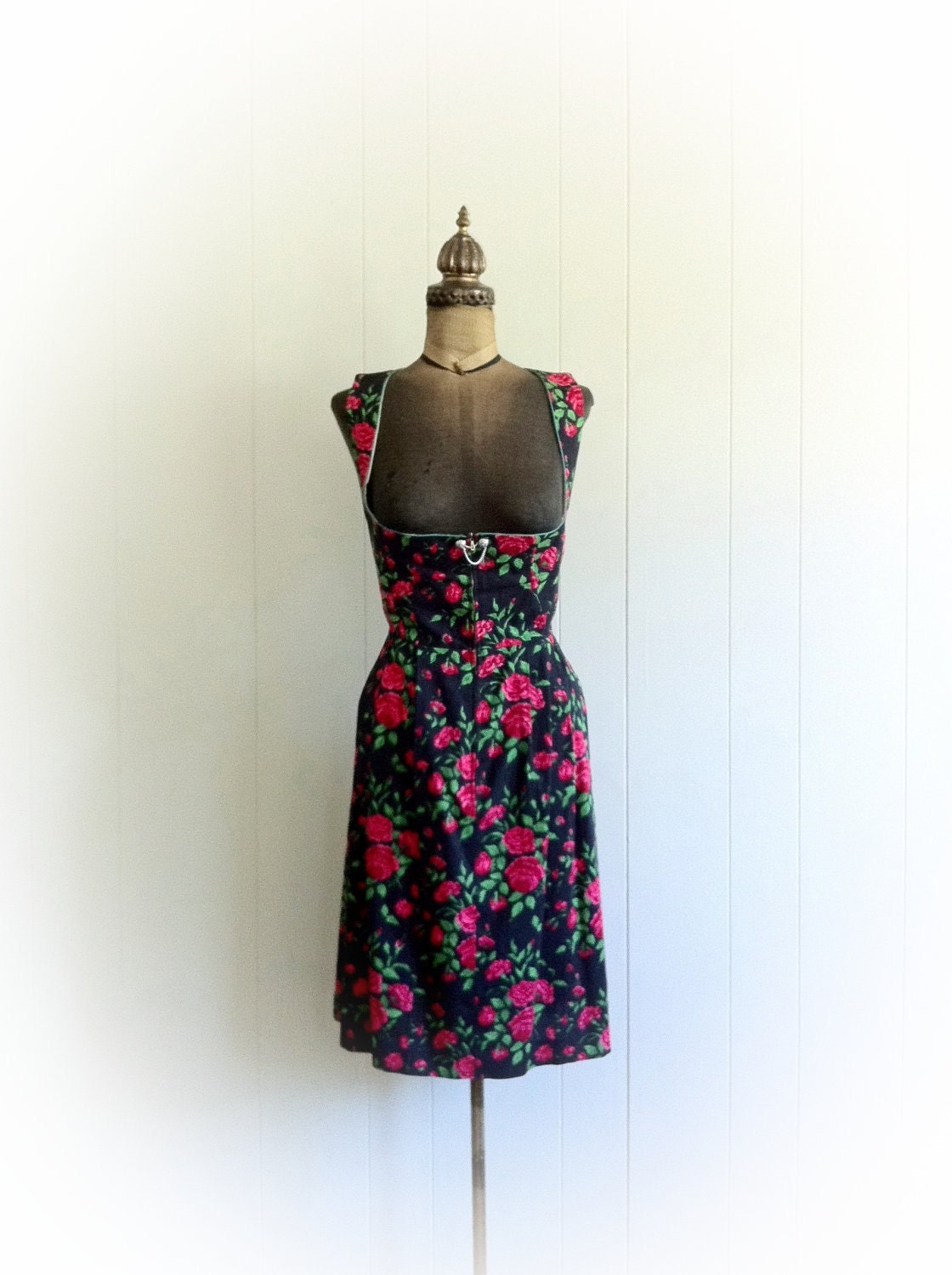 Vintage 1970s Rose Dirndl Dress