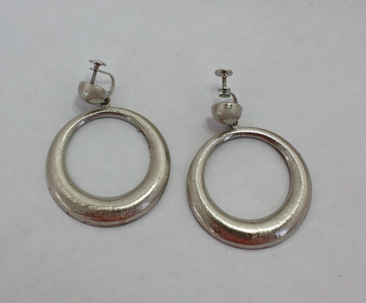 Vintage 60s Mod Earrings Coro Silver XLarge Hoop Earrings Clip Screw Backs