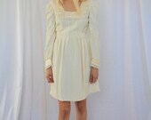 1970s Cream Lace Pleated Dress