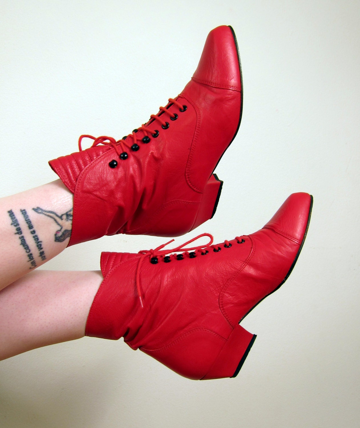 Vintage 1980s Ankle Boots in Red Leather by Clicks Size 9