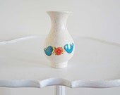 Little Vintage Blue Bird Ceramic Bud Vase Love Bird Flower Speckle White Blue Pink Wedding Decor