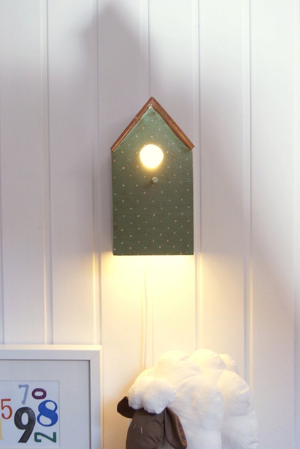 Green Birdhouse lamp