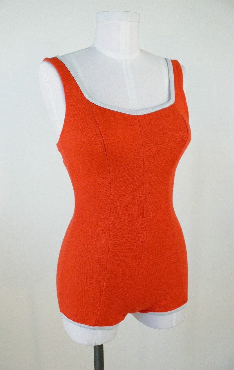1950's Tomato Red Knit Rose Marie Reid