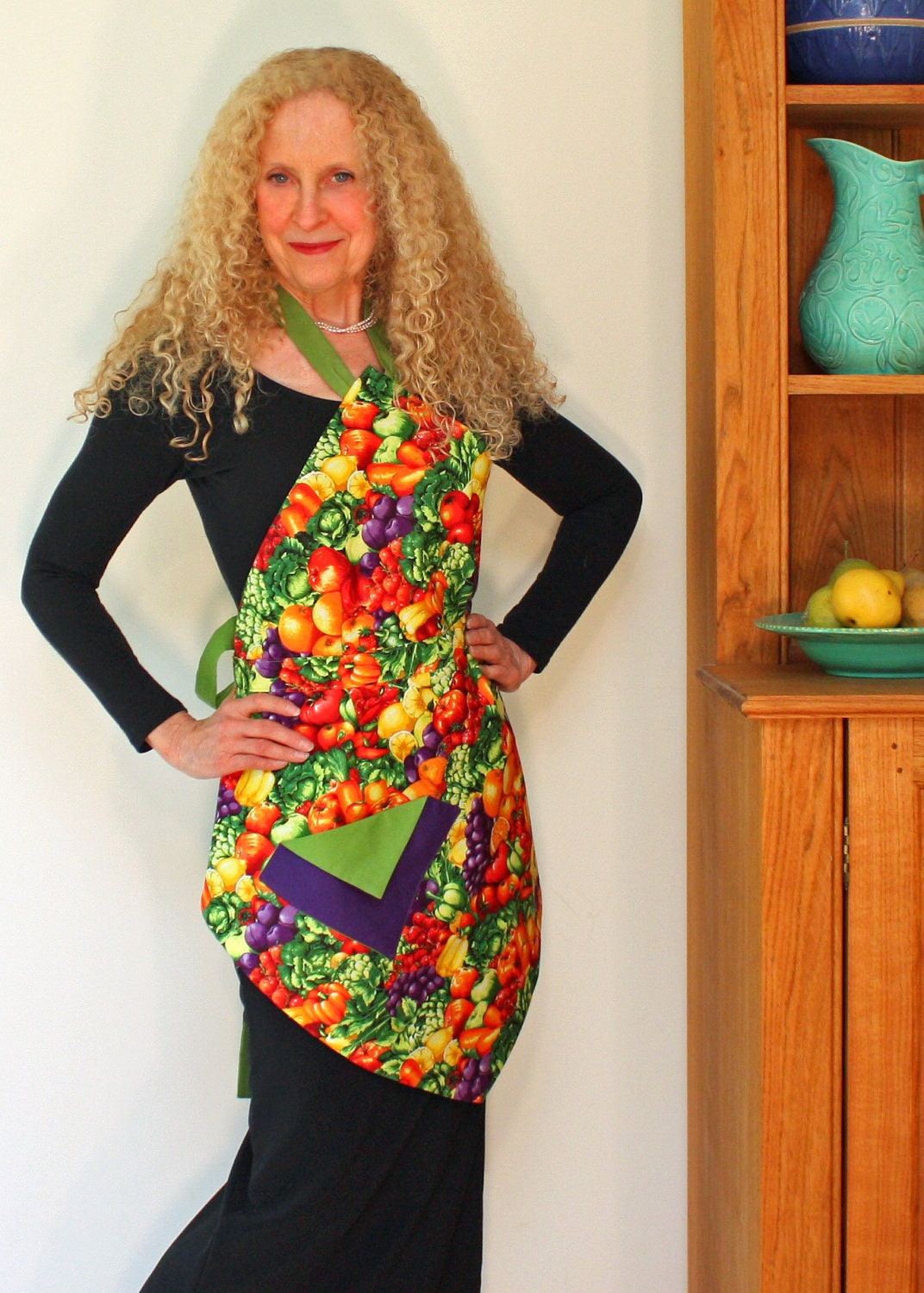 Womens Vintage Apron, Fruit and Veggies Apron