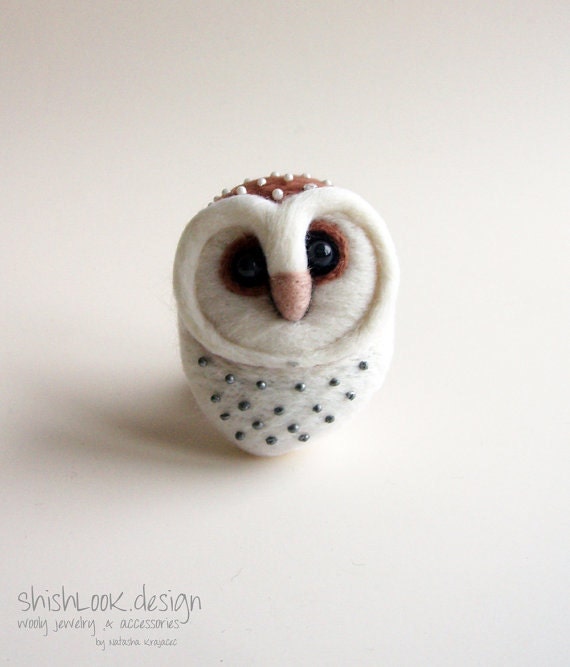 Felted Barn Owl, Hand Felted Brooch, Wool Animal,White Owl, (MADE TO ORDER)