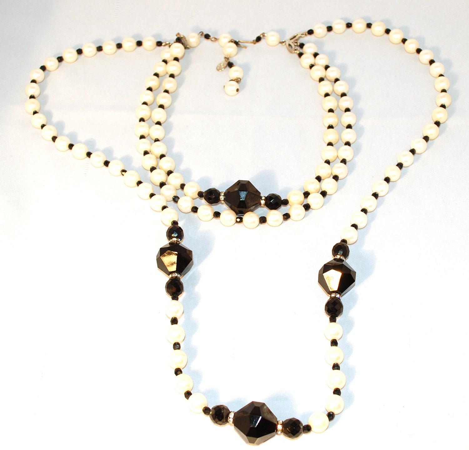 Vintage 60s Kenneth J. Lane Faux Pearls Necklace