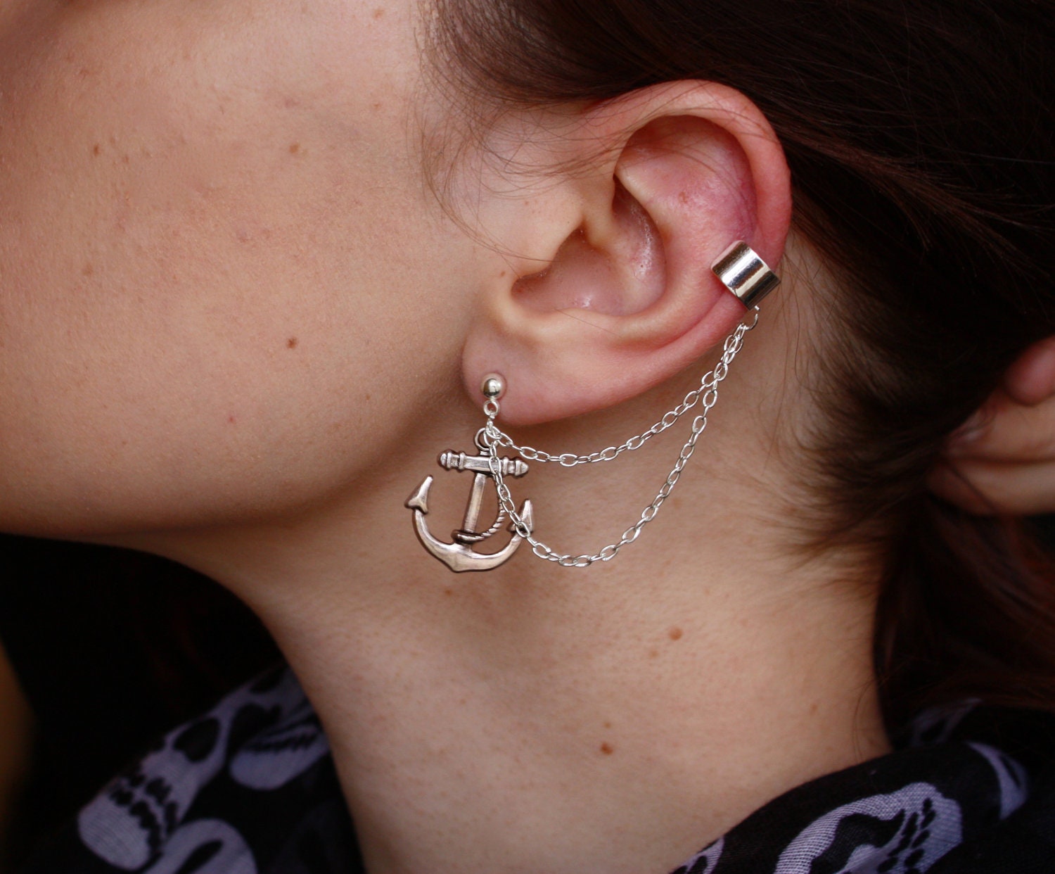 Anchor Ear Cuff in Silver