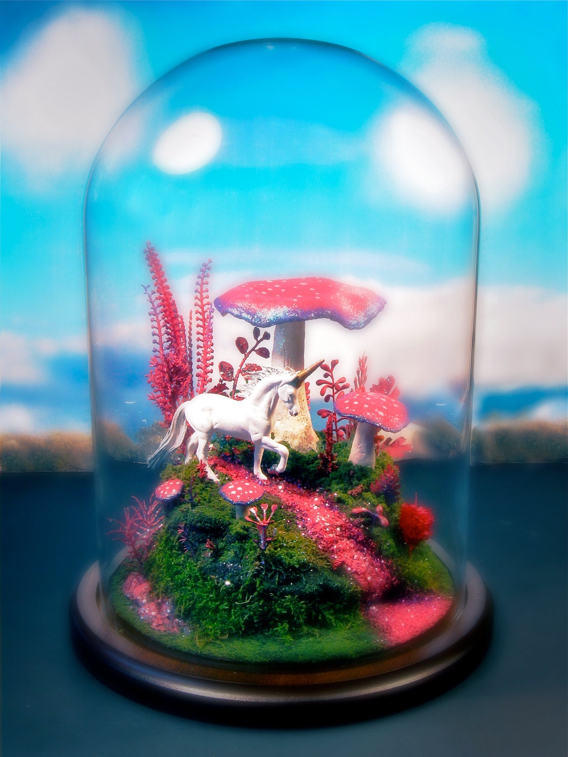 Magical Mushroom Unicorn Garden - Fantasy Forest Terrarium Diorama in Glass Dome