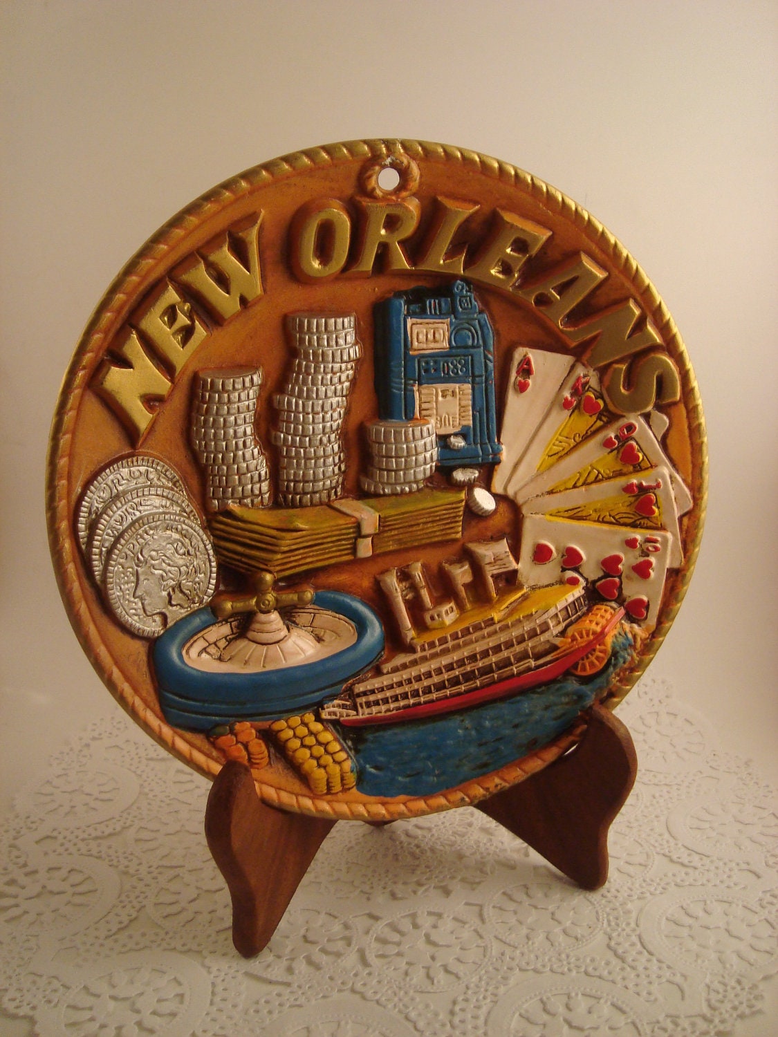 3 Dimensional New Orleans Souvenir Vintage Ceramic Plate