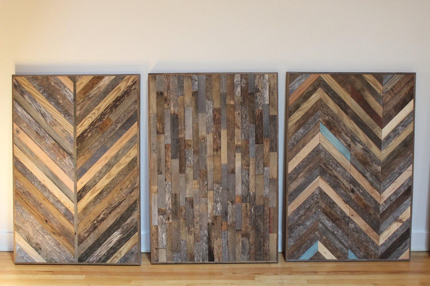 Reclaimed Pallet and Barn Wood Coffee Table with Steel Legs - Leonids